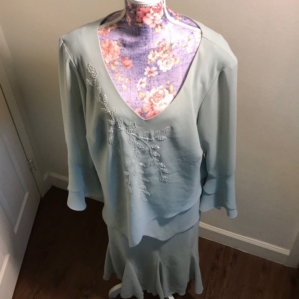 Women’s Dress!